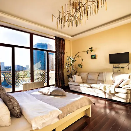 Arkadia Palace Luxury Apartment