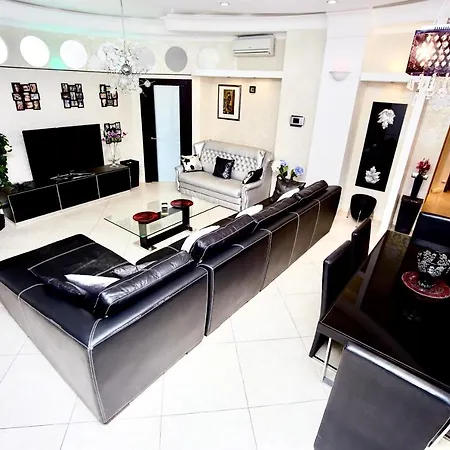Arkadia Palace Luxury Apartmán