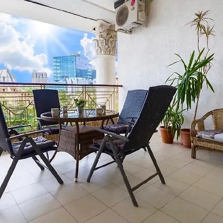 Arkadia Palace Luxury Apartment